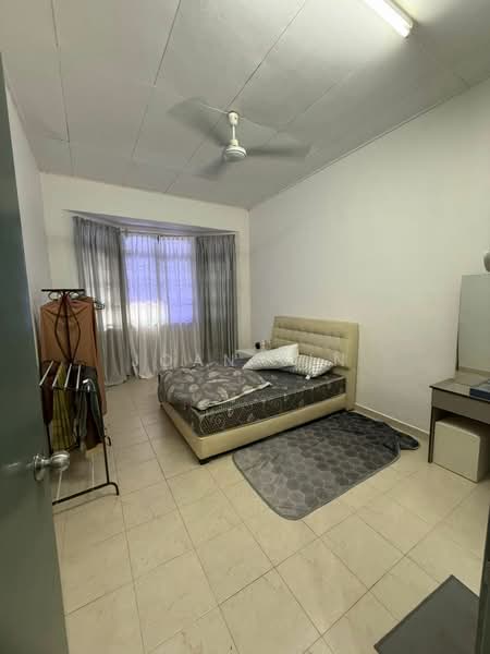 Bandar Putra untuk Untuk Dijual - RM 460,000, Apr 2026 - Bedroom - PropertyGuru.com.my