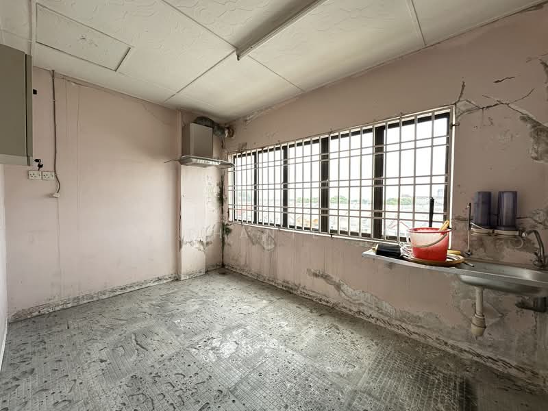 Office for Rent in Taman Bayu Perdana (Klang) - Stephanie Yap - Kitchen - PropertyGuru.com.my