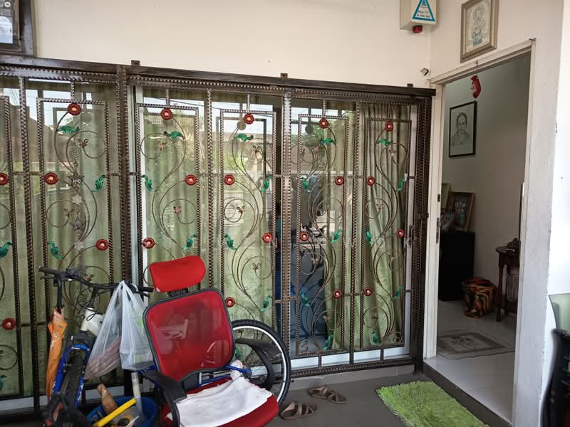 Rumah Teres 1 Tingkat untuk Dijual di Petaling Jaya (Selangor) - Steven Kwok - Entrance - PropertyGuru.com.my