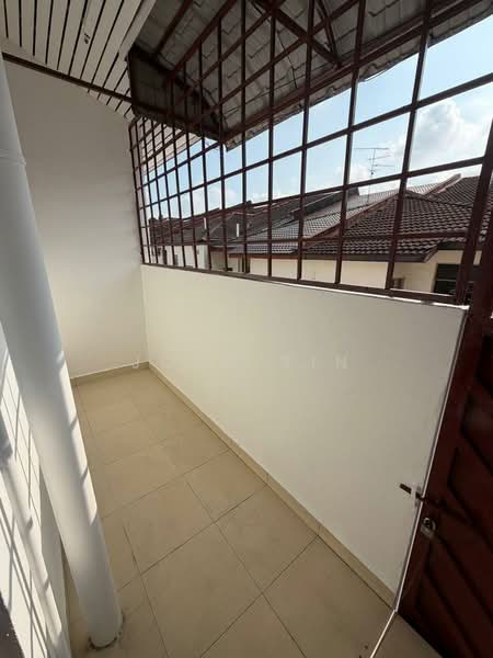 Rumah Teres 1 Tingkat untuk Dijual di Tebrau (Johor) - Joan Sin - Balcony - PropertyGuru.com.my