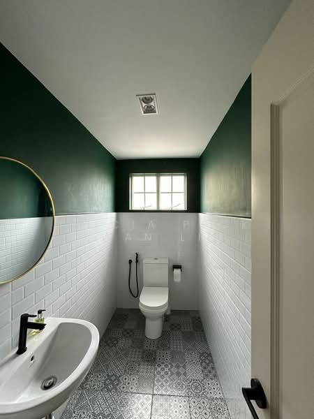 Condominium for Rent at Sri Bayu - Patricia Lim - Bathroom - PropertyGuru.com.my