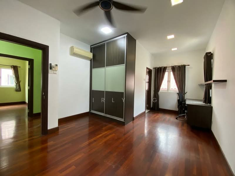 Bungalow for Sale in Bandar Baru Selayang (Selayang) - Shirly Ng - Bedroom - PropertyGuru.com.my