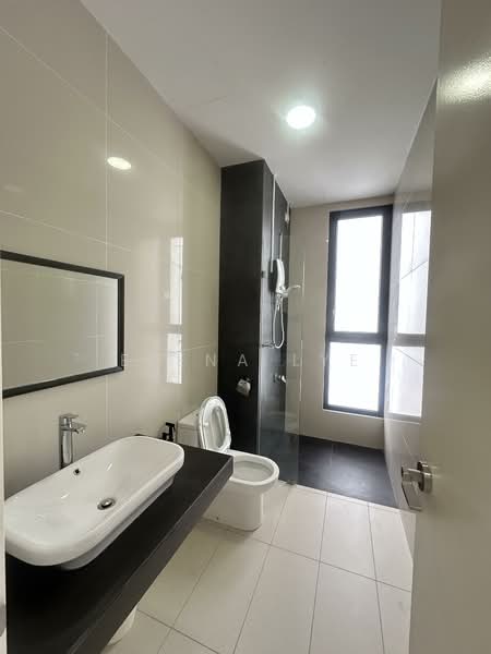 Servis Apartment untuk Disewa di Eco Nest - Elena Lye - Bathroom - PropertyGuru.com.my