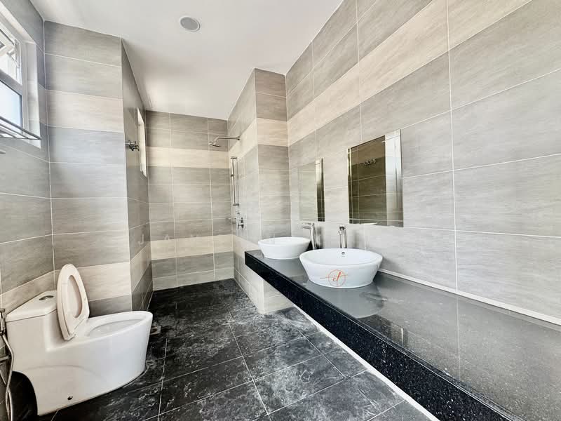 Link Bungalow for Rent in Setia Alam (Selangor) - Jansen Khoo - Bathroom - PropertyGuru.com.my