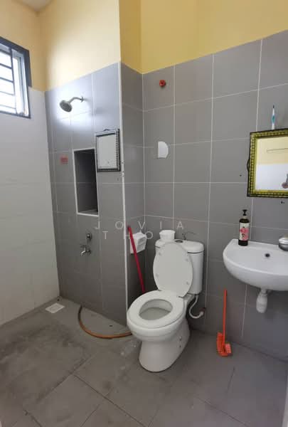 2-storey Terraced House for Rent in Johor Bahru (Johor) - Jovia Thoh - Bathroom - PropertyGuru.com.my