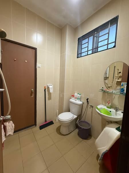 2-storey Terraced House for Sale in Taman Nusa Bestari (Iskandar Puteri (Nusajaya)) - Julie Yew - Bathroom - PropertyGuru.com.my