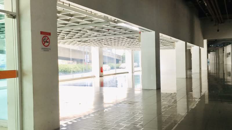 Rumah Niaga untuk Disewa di Seri Kembangan (Selangor) - Jerry Lee - Entrance - PropertyGuru.com.my