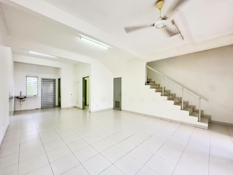 2-storey Terraced House for Sale in Shah Alam (Selangor) - Noraini Dahan - Interior - PropertyGuru.com.my