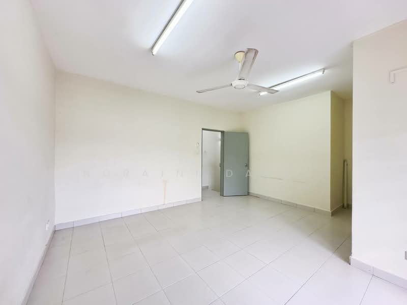 2-storey Terraced House for Sale in Shah Alam (Selangor) - Noraini Dahan - PropertyGuru.com.my
