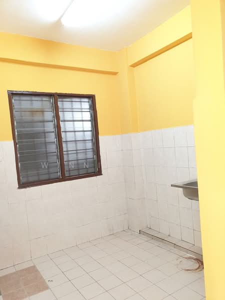 Apartment for Sale at Meranti Apartment - Winnie Looi - Kitchen - PropertyGuru.com.my