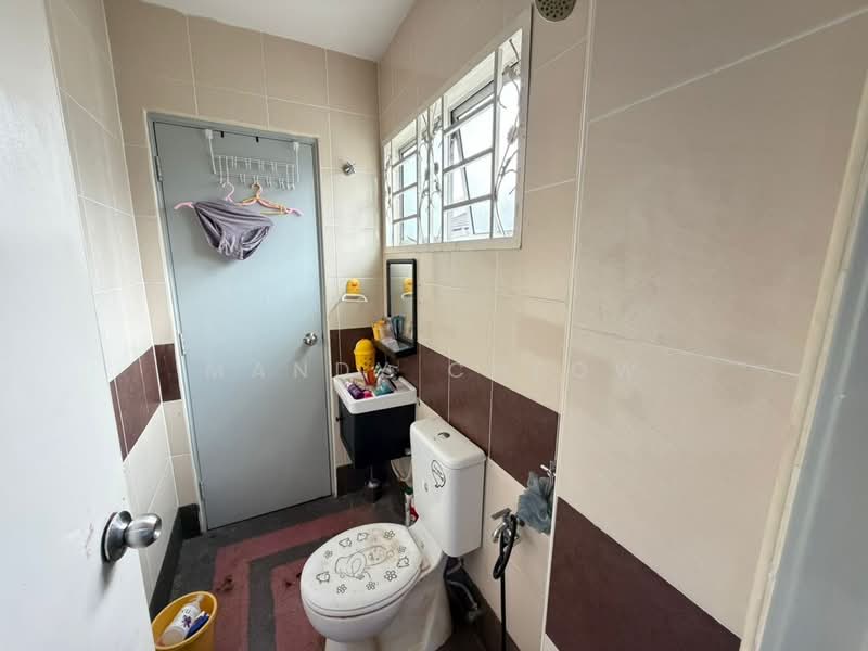 Rumah Teres untuk Dijual di Rawang (Selangor) - Mandy Cheow - Bathroom - PropertyGuru.com.my