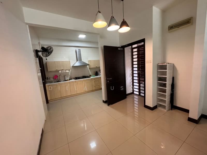 Pangsapuri untuk Dijual di Desa Idaman Residences - DILLA YUSOFF - Kitchen - PropertyGuru.com.my