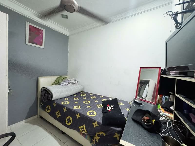 Residential Land for Sale in Taman Desa Jaya (Johor Bahru) - Mei Lee - Bedroom - PropertyGuru.com.my