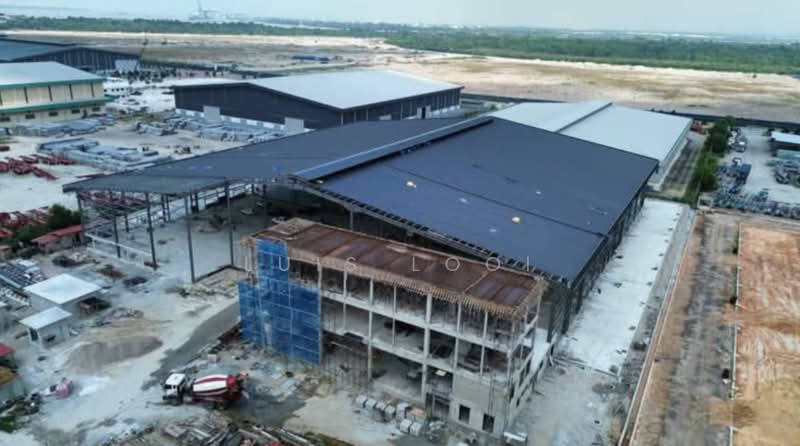 West Port (Pelabuhan Barat) - 3