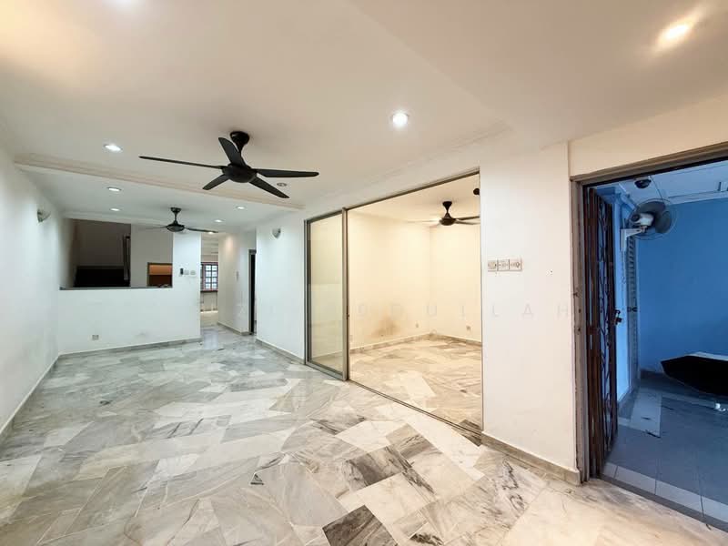 Bukit Setiawangsa untuk Untuk Dijual - RM 960,000, Apr 2026 - Living Room - PropertyGuru.com.my