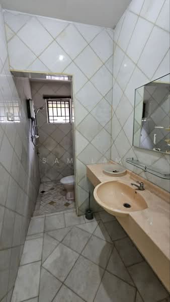 2-storey Terraced House for Sale in Gunung Rapat (Ipoh) - Sam Lam - Bathroom - PropertyGuru.com.my