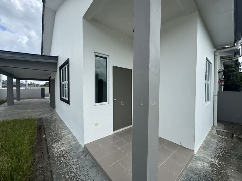 Freehold Single Storey Terrace Corner Unit @ Kota Padawan RM498K untuk Untuk Dijual - RM 498,000, Apr 2026 - PropertyGuru.com.my