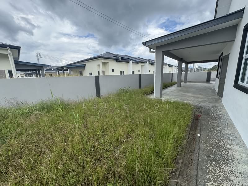 Freehold Single Storey Terrace Corner Unit @ Kota Padawan RM498K untuk Untuk Dijual - RM 498,000, Apr 2026 - PropertyGuru.com.my