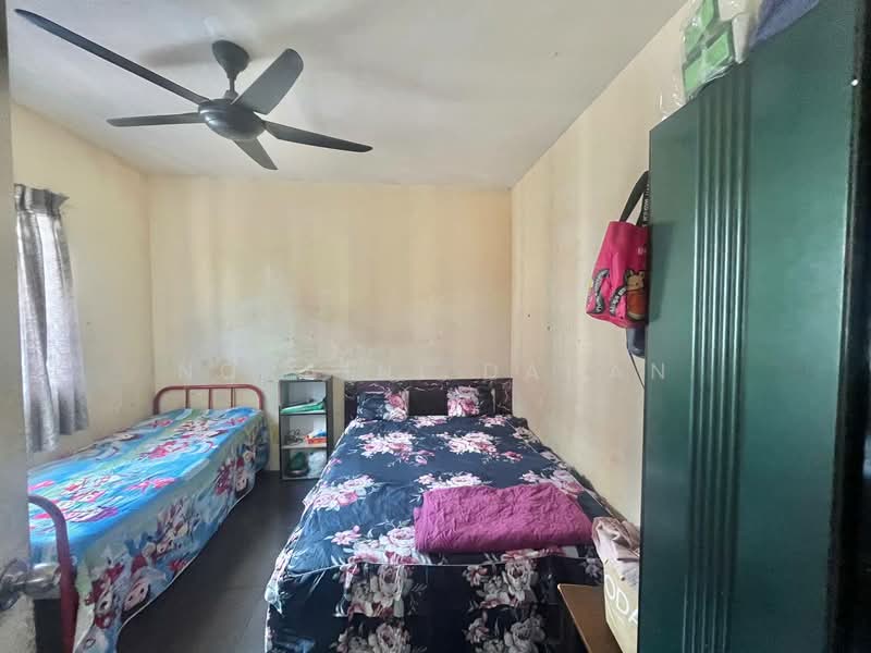 Lakeview Apartments untuk Untuk Dijual - RM 250,000, Apr 2026 - Bedroom - PropertyGuru.com.my