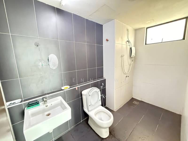 Service Residence for Rent at The Garden Residences - Glenn Twe - Bathroom - PropertyGuru.com.my