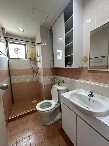 Apartment for Sale at Danga View Apartment - Jameson Choo - Bathroom - PropertyGuru.com.my