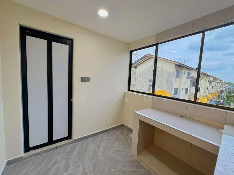 Flat Bandar Selesa Jaya @ Jalan Silat Gayong untuk Untuk Dijual - RM 188,000, Apr 2026 - Interior - PropertyGuru.com.my