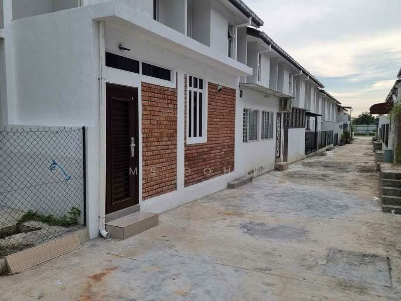 Rumah Teres untuk Dijual di Sepang (Selangor) - Ms Goh . - Exterior - PropertyGuru.com.my