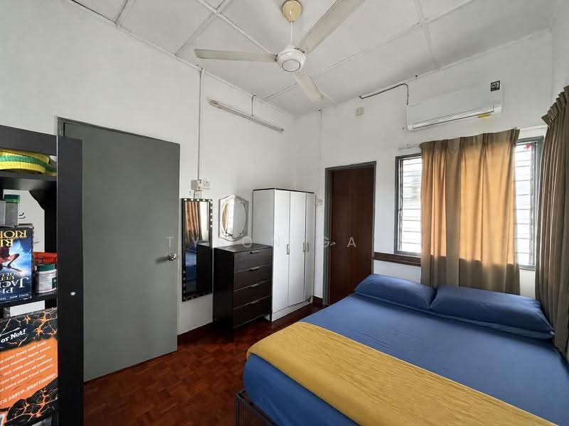 Rumah Teres untuk Dijual di Usj 12 (Subang Jaya) - Tyson Gan - Bedroom - PropertyGuru.com.my