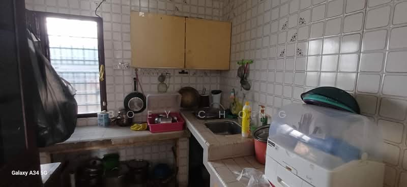 2-storey Terraced House for Sale in Taman Rasi (Menglembu) - Boey Chong - Kitchen - PropertyGuru.com.my