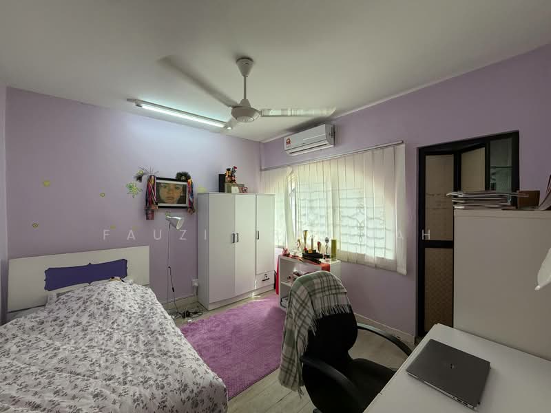 Terraced House for Sale in Taman Pinggiran Ukay (Ulu Kelang) - Fauzi Abdullah - Bedroom - PropertyGuru.com.my