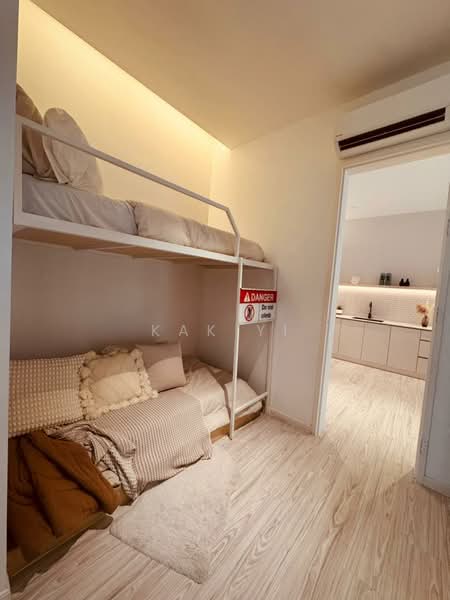 Service Residence for Sale at Parkland Avenue - Kak Yi - Bedroom 2 - PropertyGuru.com.my