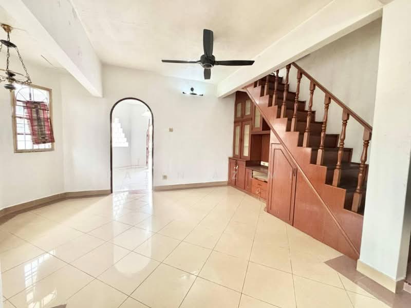 SS19 untuk Untuk Dijual - RM 750,000, Apr 2026 - Living Room - PropertyGuru.com.my