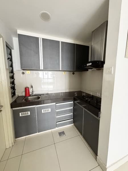 Service Residence for Sale at Sfera Residency - Lee Kah Shing - Kitchen - PropertyGuru.com.my