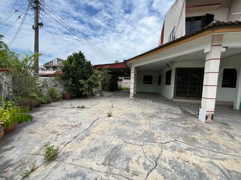 2-storey Terraced House for Sale in New Pasir Puteh (Ipoh) - Sam Lam - Exterior - PropertyGuru.com.my