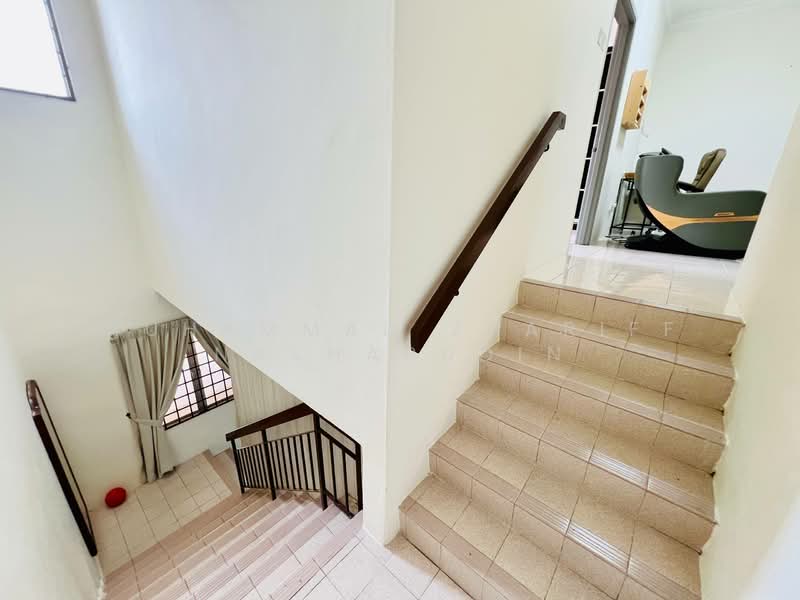 2-storey Terraced House for Sale in Taman Universiti (Bangi) - Muhammad Zhariff Nasharudin - Interior - PropertyGuru.com.my