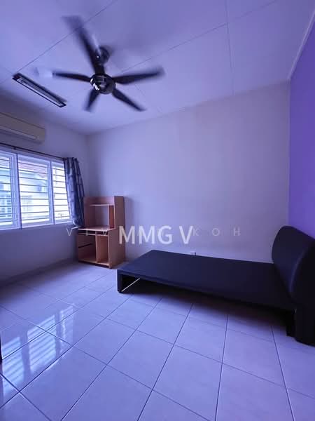 2-storey Terraced House for Sale in Setia Indah (Setia Alam) - Vivian Koh - Bedroom - PropertyGuru.com.my