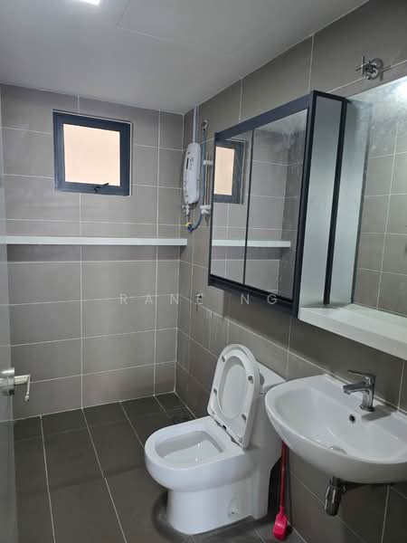 Service Residence for Sale at M Centura - Rane Ng - Bathroom - PropertyGuru.com.my