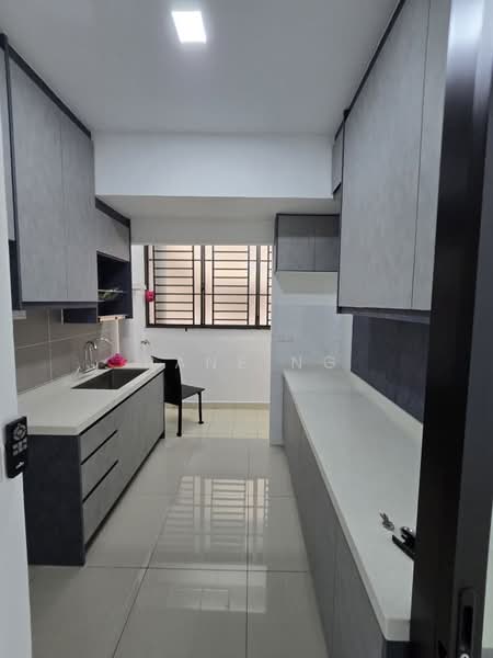 Service Residence for Sale at M Centura - Rane Ng - Kitchen - PropertyGuru.com.my
