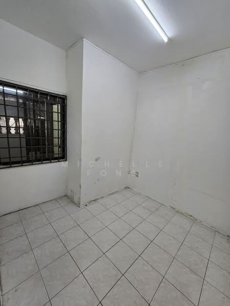 2-storey Terraced House for Sale in Taman Bukit Mewah (Tampoi) - Michelle Fong - Interior - PropertyGuru.com.my