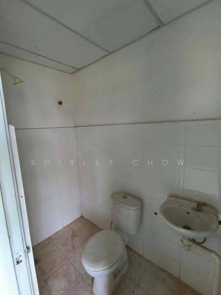 2-storey Terraced House for Sale in Tuaran (Sabah) - shirley Chow - Bathroom - PropertyGuru.com.my