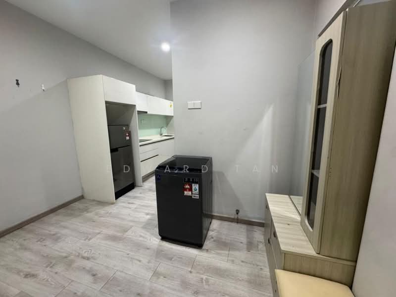 Tropez Residences untuk Untuk Disewa - RM 1,650 /bulan, Apr 2026 - Kitchen - PropertyGuru.com.my