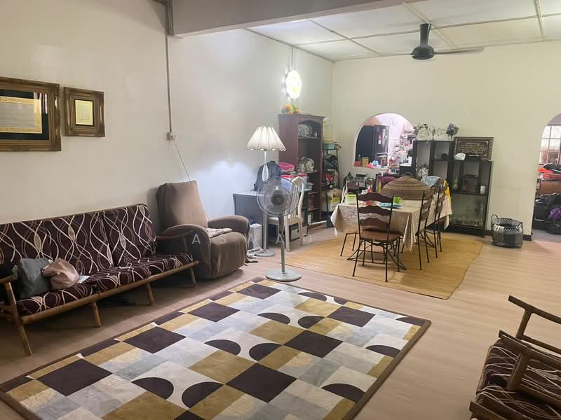 Semi-Detached House for Sale in Tanjung Bungah (Penang) - Aswad . - Living Room - PropertyGuru.com.my