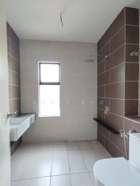 Rumah Teres 2 Tingkat untuk Disewa di Setia Utama (Setia Alam) - Annie Kho - Bathroom - PropertyGuru.com.my