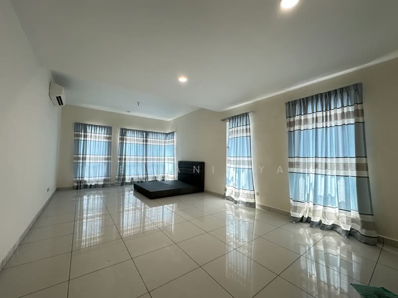 Semi-Detached House for Sale in Ambang Botanic (Klang) - Stephanie Yap - Living Room - PropertyGuru.com.my