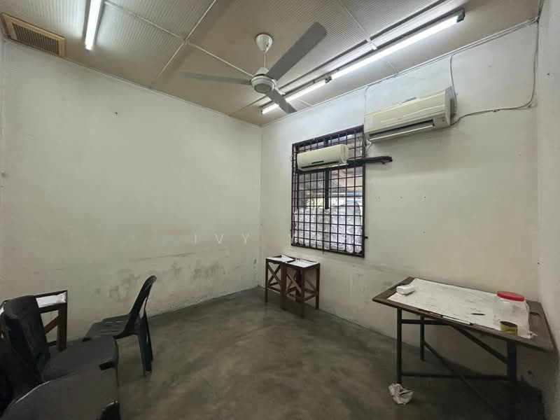 Semi-Detached House for Sale in Taman Kota Permai (Bukit Mertajam) - Ivy Yap - Study - PropertyGuru.com.my