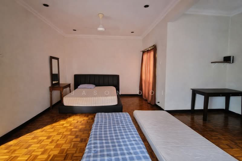 2-storey Terraced House for Sale in Putra Permai (Subang Jaya) - Jason Ooi - Bedroom - PropertyGuru.com.my