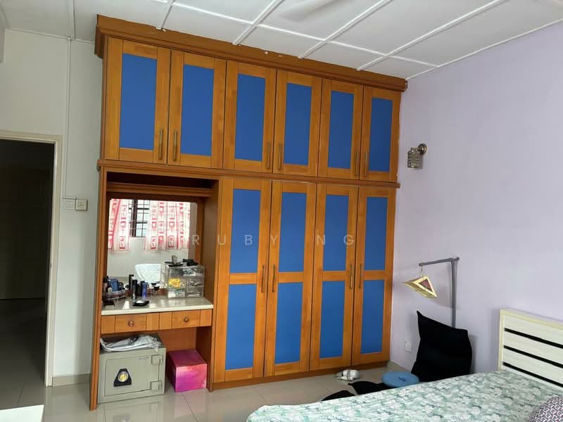 Rumah Teres 2 Tingkat untuk Dijual di Seksyen 27 (Shah Alam) - Ruby Ng - Bedroom - PropertyGuru.com.my
