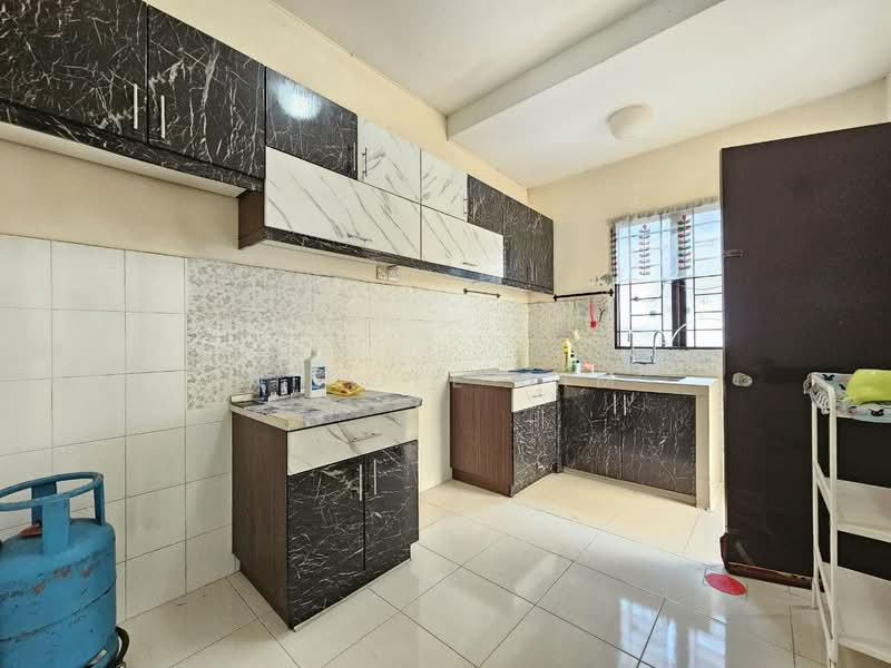 Rumah Teres 2 Tingkat untuk Dijual di Ampang Saujana (Ampang) - Nicole Sim - Kitchen - PropertyGuru.com.my