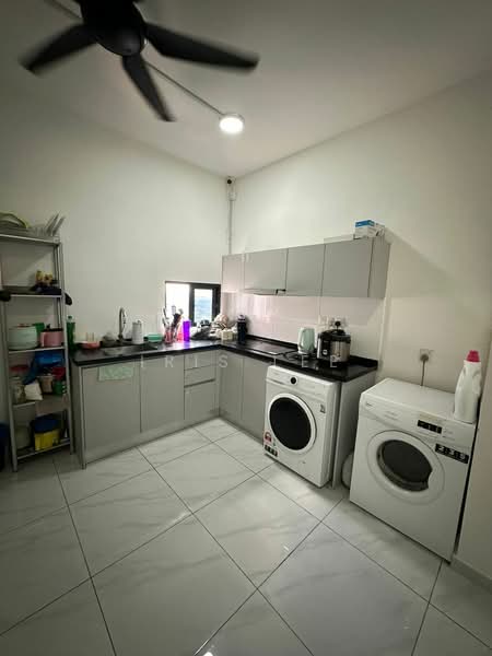 Service Residence for Rent at Equine Residence - Iris Lee - Kitchen - PropertyGuru.com.my