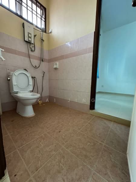 2-storey Terraced House for Rent in Skudai (Johor) - Kai Jing - Bathroom - PropertyGuru.com.my
